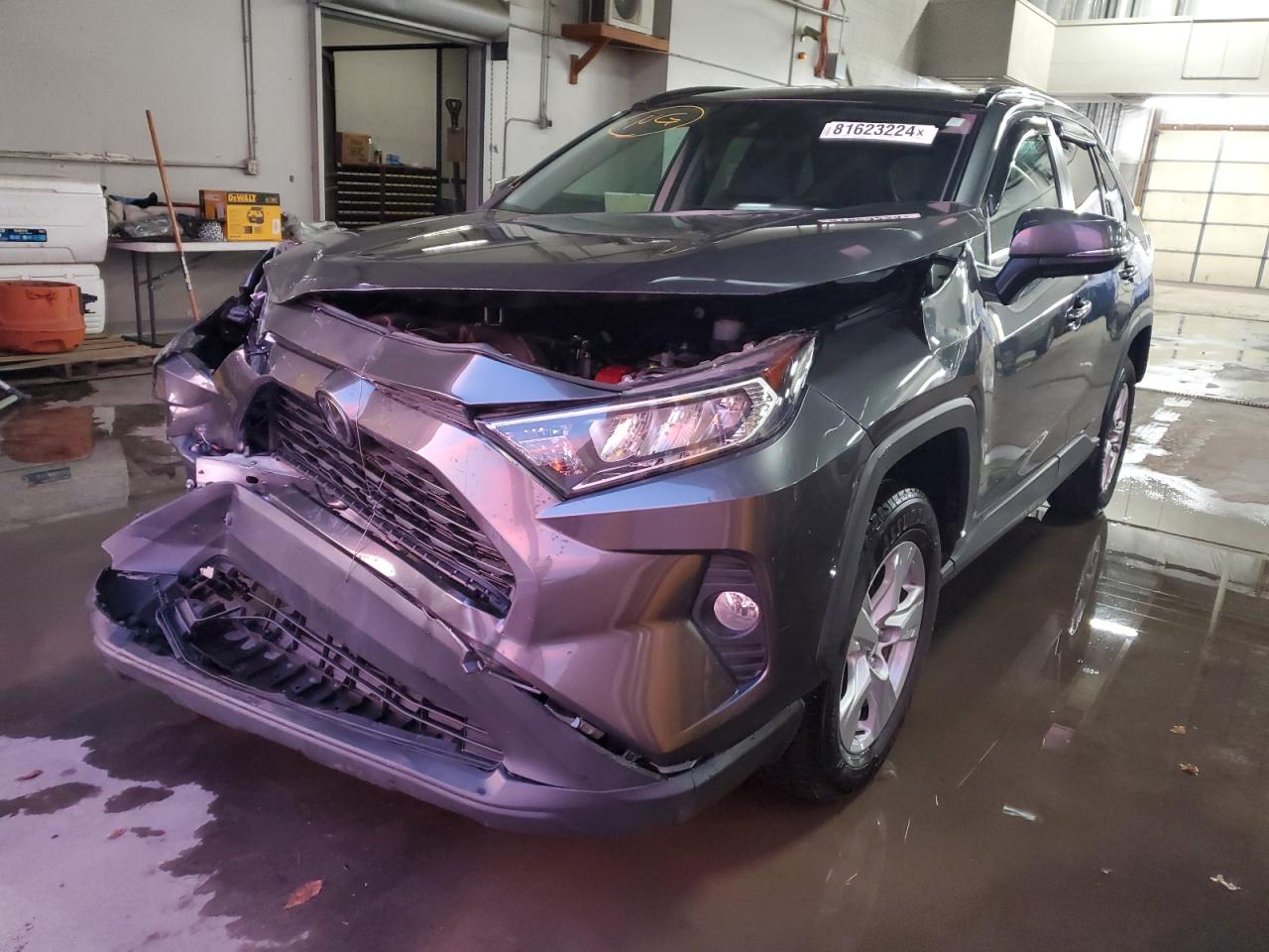 2020 Toyota Rav4 Xle VIN: 2T3W1RFV7LC068859 Lot: 81623224