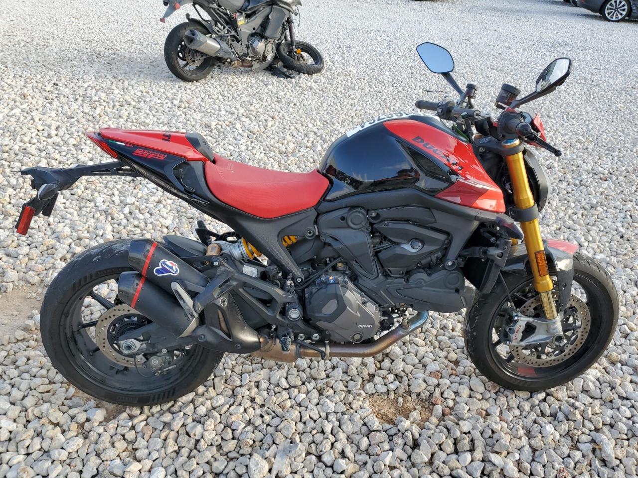 2023 Ducati Monster VIN: ZDMMAMDT2PB008226 Lot: 79086764