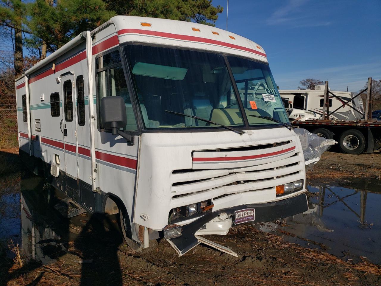 1992 Chevrolet P30 VIN: 1GBJP37N3N3318708 Lot: 80186394