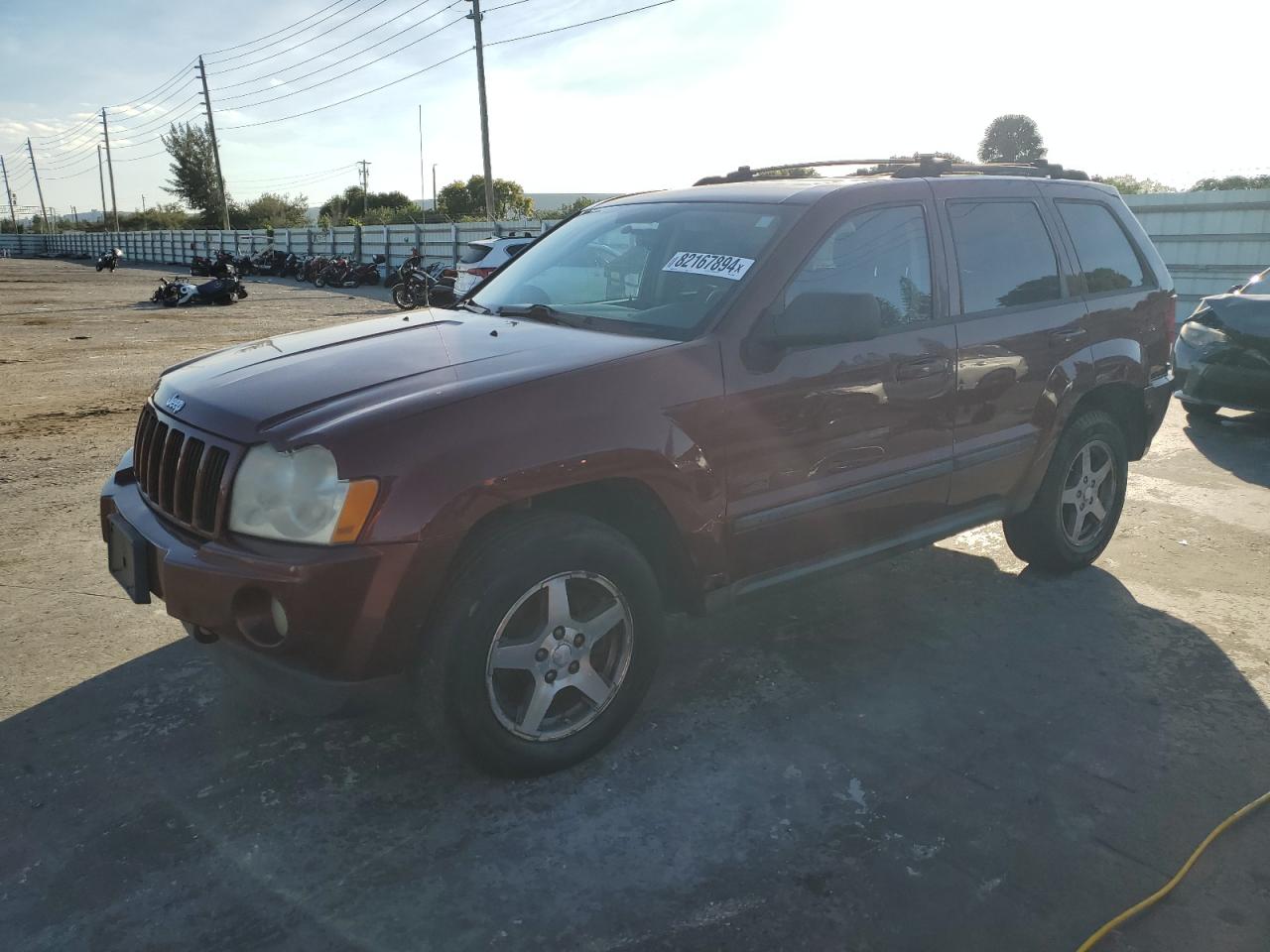 2007 Jeep Grand Cherokee Laredo VIN: 1J8GR48K07C649302 Lot: 82167894