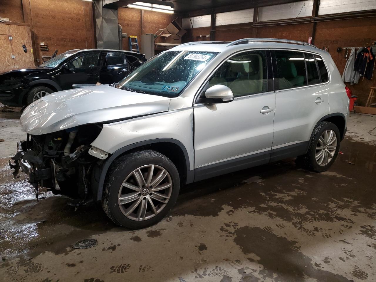 2014 Volkswagen Tiguan S VIN: WVGBV3AXXEW505051 Lot: 81302264