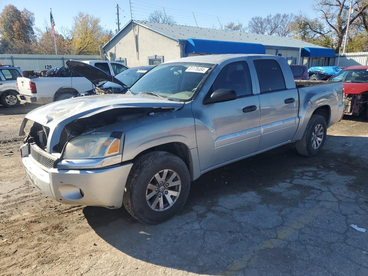 2008 Mitsubishi Raider Ls VIN: 1Z7HT28K68S572917 Lot: 81178484