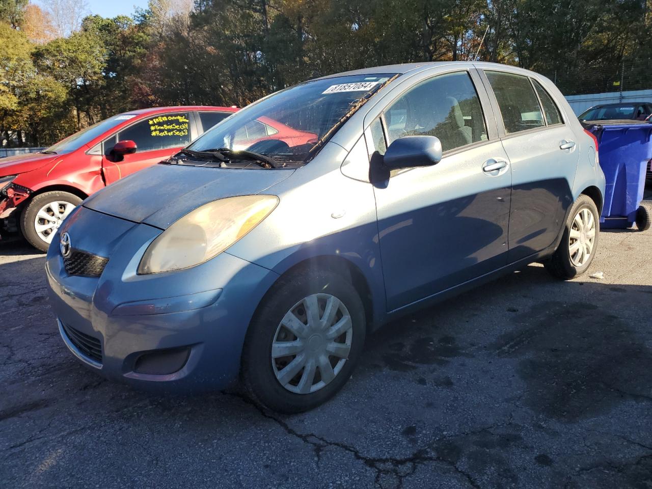 2009 Toyota Yaris VIN: JTDKT903495236990 Lot: 81857084