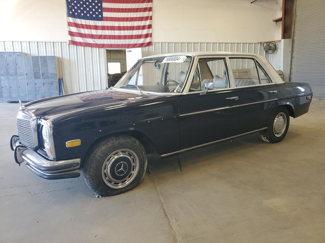 1972 Mercedes-Benz 250 VIN: 11401112008374 Lot: 79886804