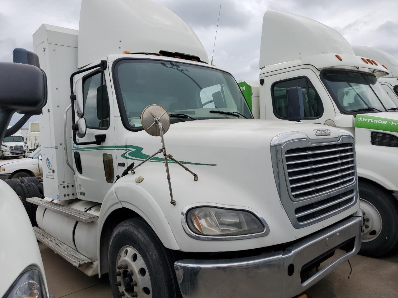 2013 Freightliner M2 112 Medium Duty VIN: 1FUJC5DX6DHFD7003 Lot: 80332103