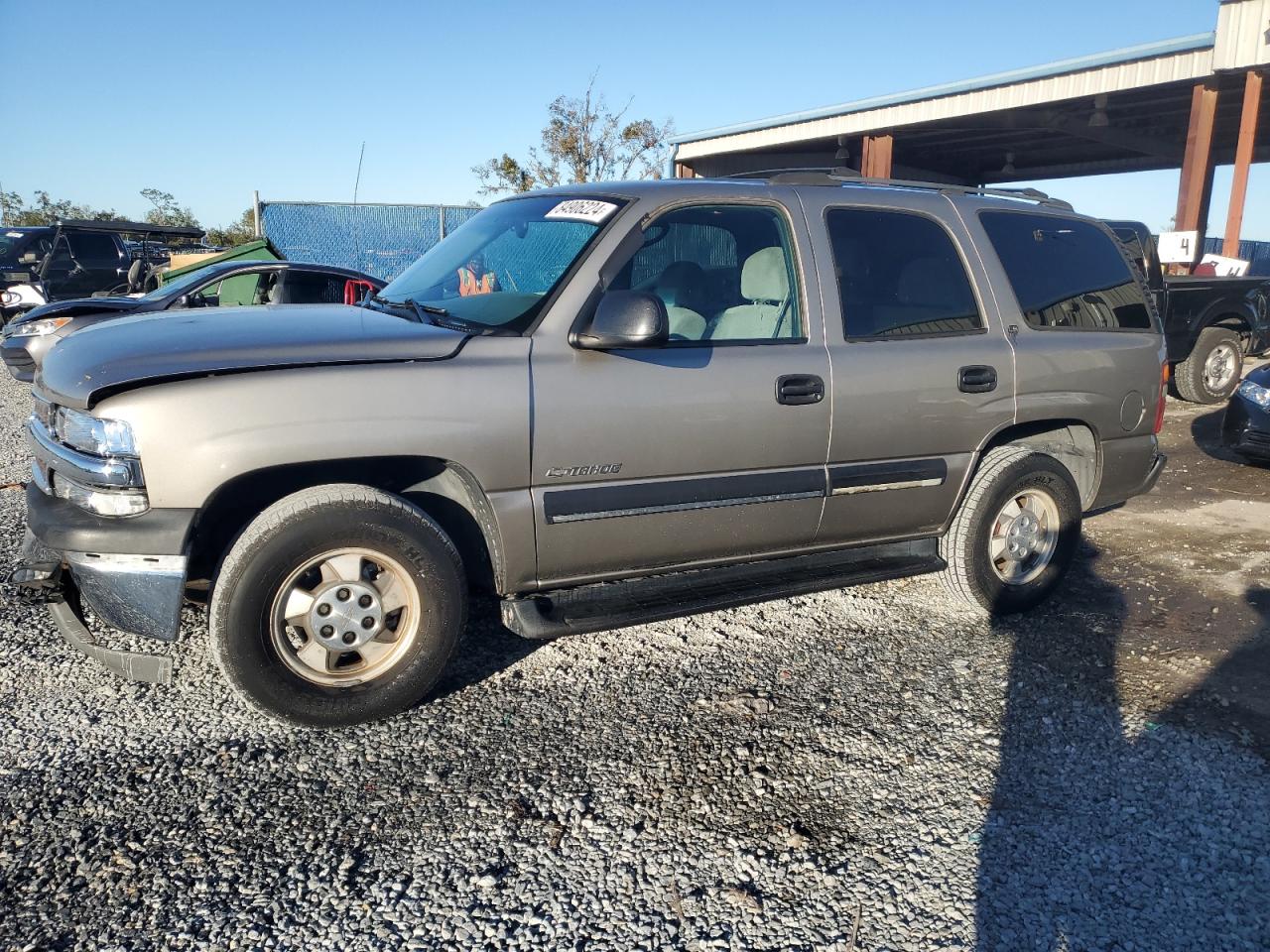 2001 Chevrolet Tahoe C1500 VIN: 1GNEC13T11R122461 Lot: 84906224