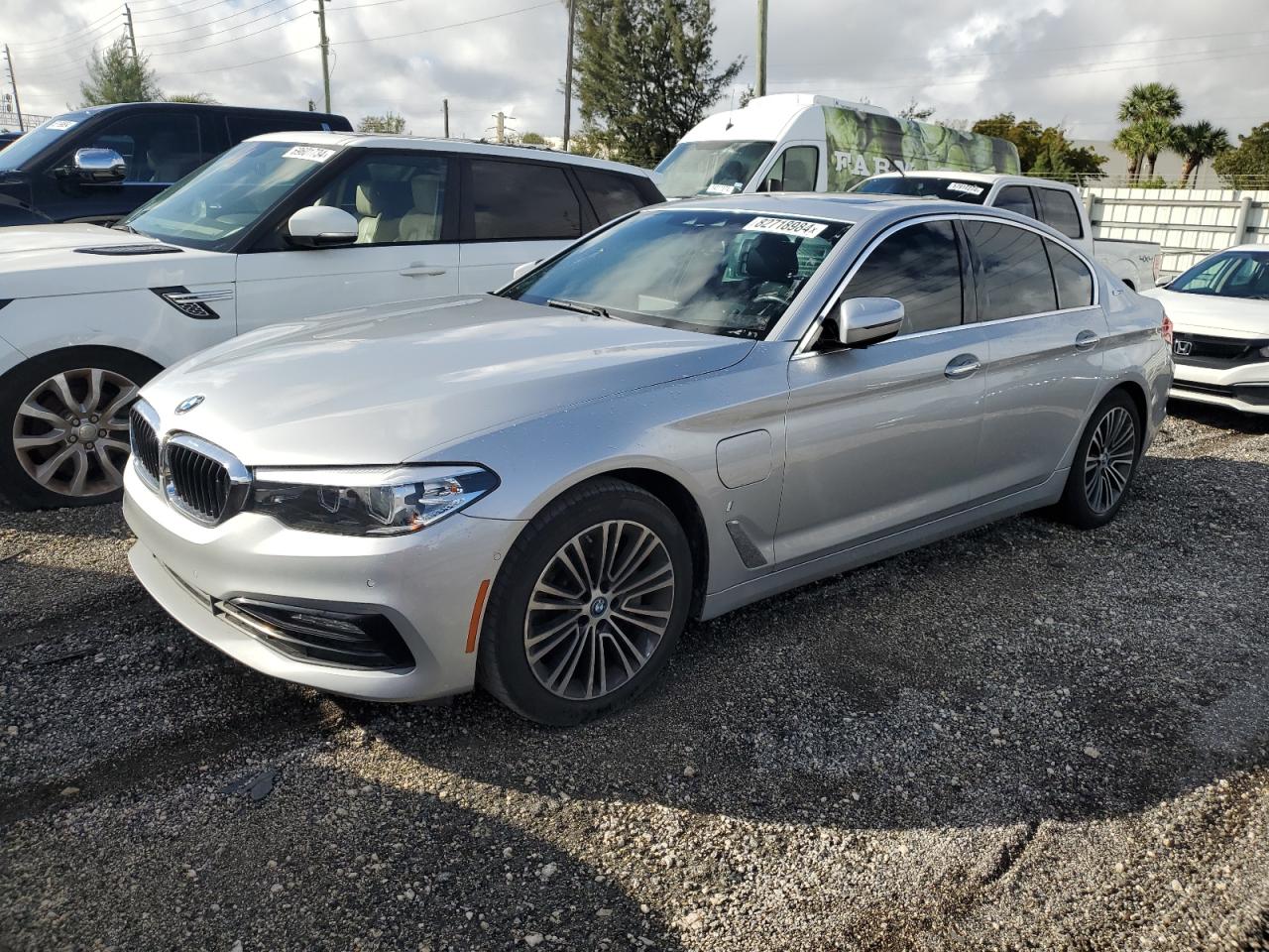 2018 BMW 530E VIN: WBAJA9C52JG623073 Lot: 82718984