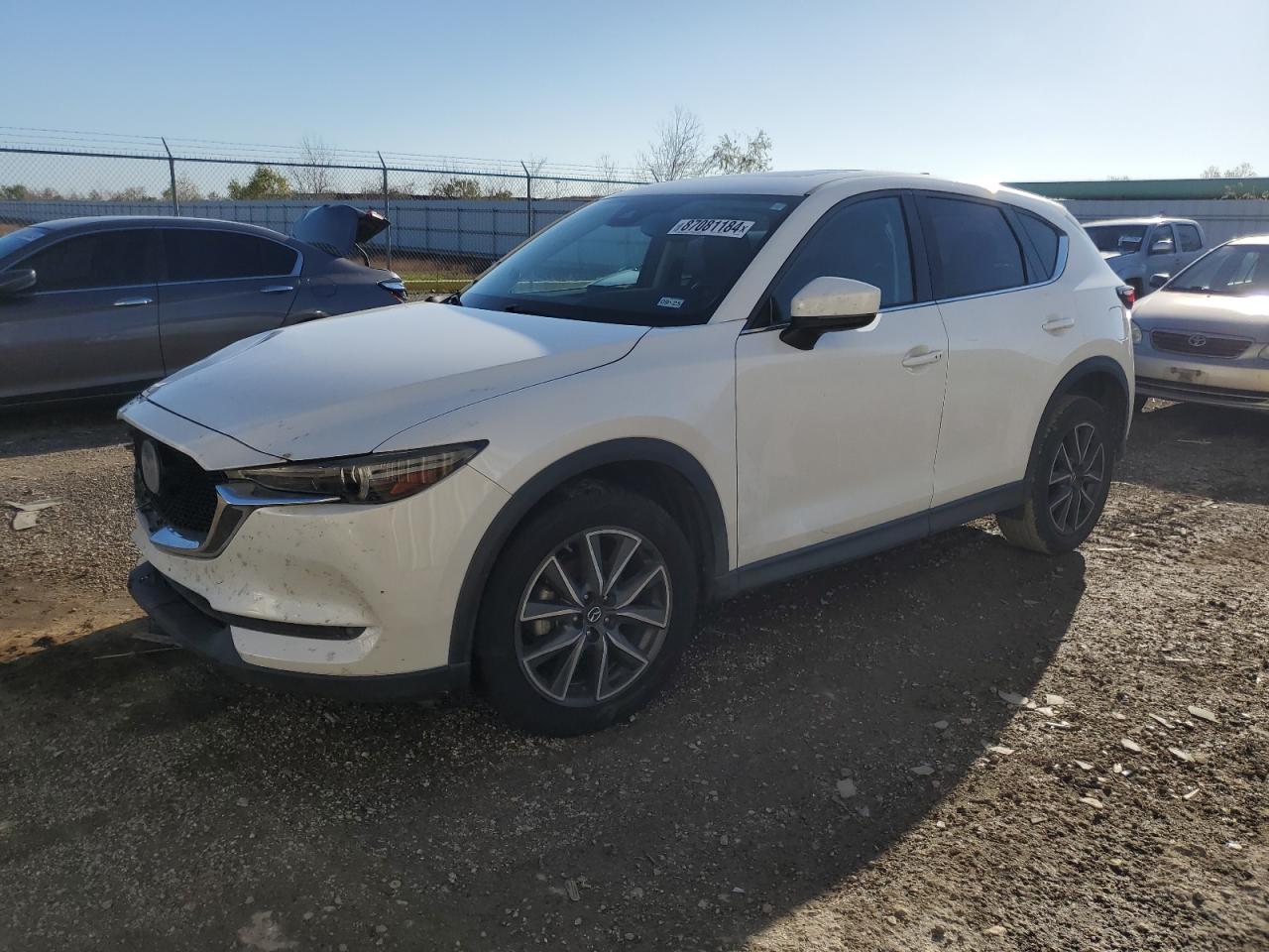 2017 Mazda Cx-5 Grand Touring VIN: JM3KFADLXH0105309 Lot: 87081184