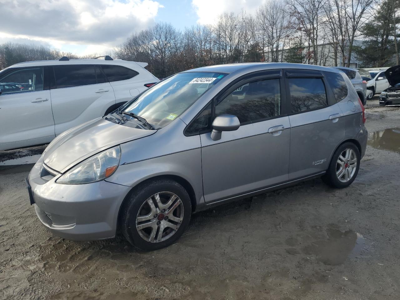 2008 Honda Fit VIN: JHMGD38438S002707 Lot: 84242344