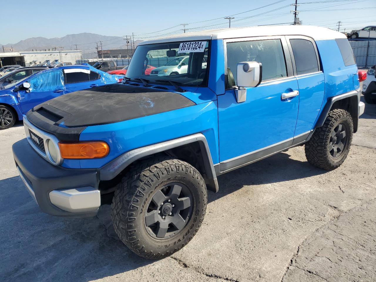 2007 Toyota Fj Cruiser VIN: JTEZU11FX70012456 Lot: 86181324