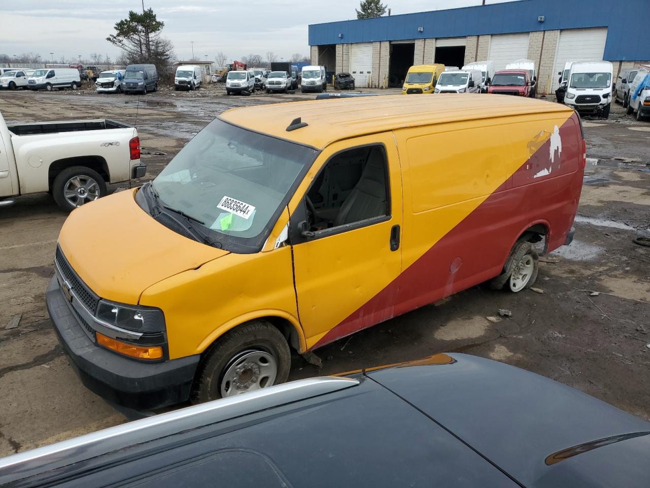 2018 Chevrolet Express G2500 VIN: 1GCWGAFP5J1249650 Lot: 86835644