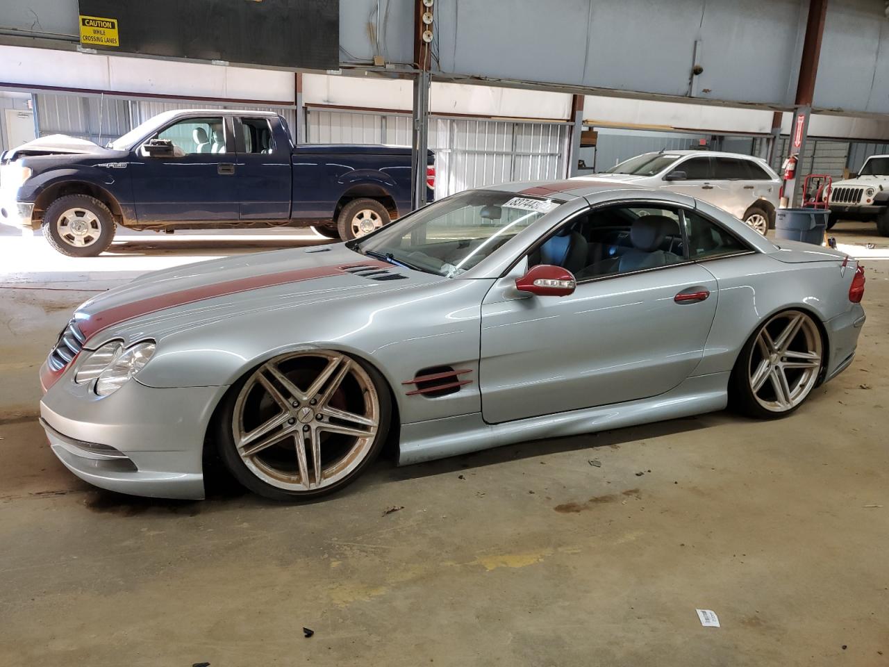 2003 Mercedes-Benz Sl 500R VIN: WDBSK75F03F021827 Lot: 83744324