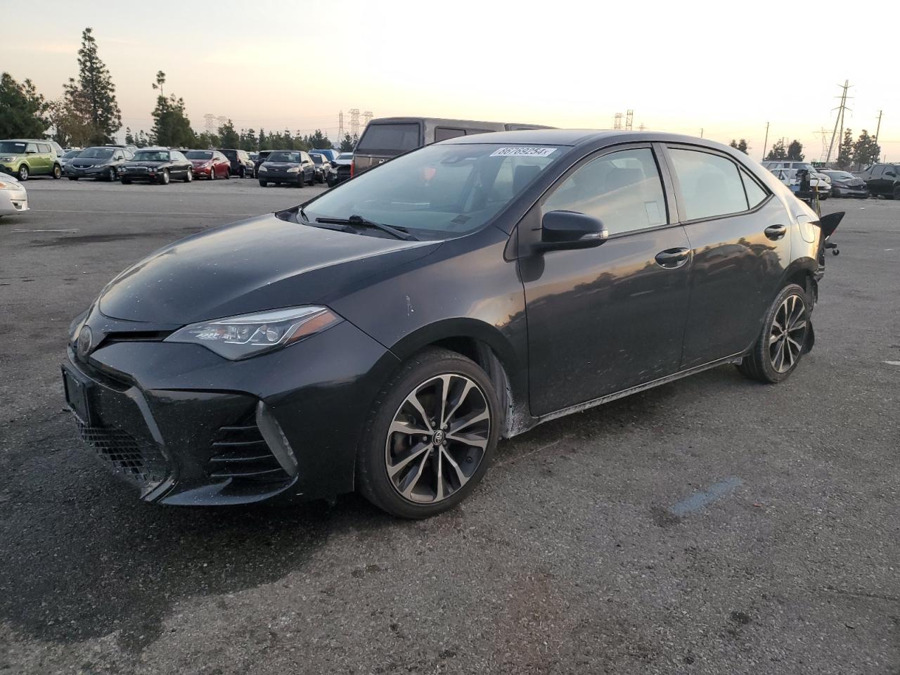 2017 Toyota Corolla L VIN: 5YFBURHE8HP643943 Lot: 86769254