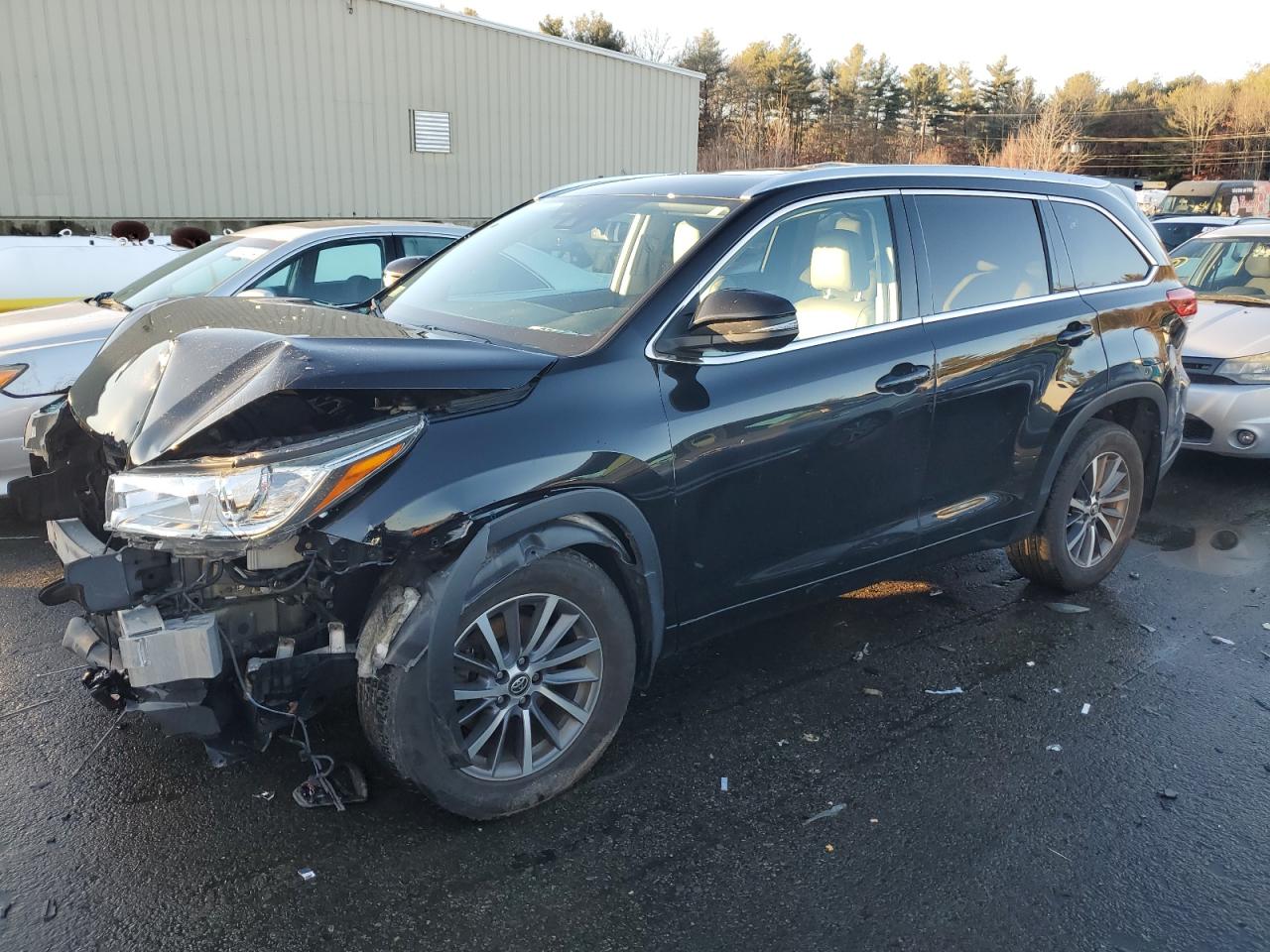 2017 Toyota Highlander Se VIN: 5TDJZRFH4HS375961 Lot: 87168354