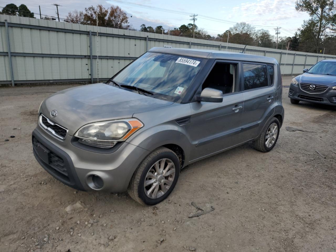 2012 Kia Soul + VIN: KNDJT2A67C7413183 Lot: 85594174