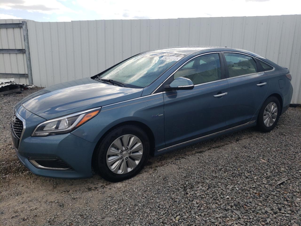 2016 Hyundai Sonata Hybrid VIN: KMHE24L14GA020084 Lot: 82979004