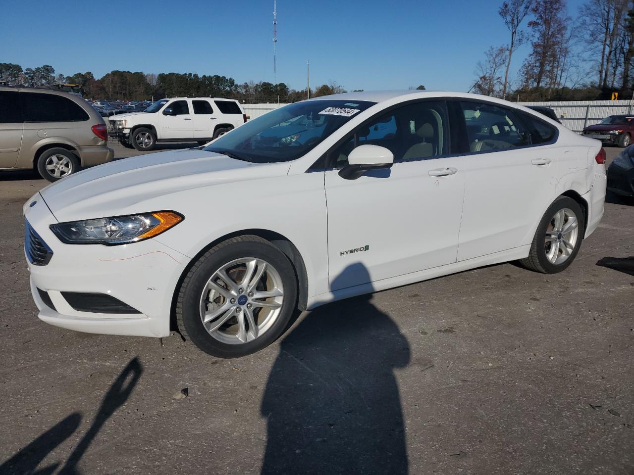 2018 Ford Fusion Se Hybrid VIN: 3FA6P0LU9JR283235 Lot: 83070544