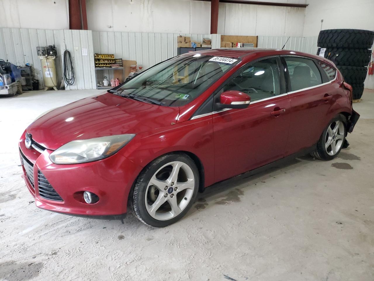 2014 Ford Focus Titanium VIN: 1FADP3N28EL402966 Lot: 85104414