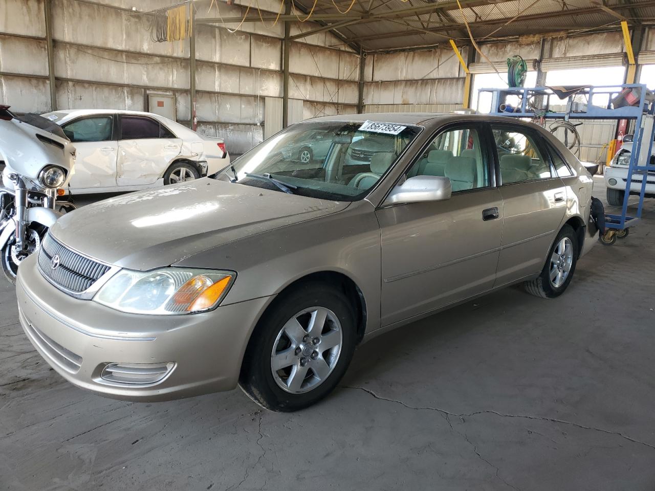 2002 Toyota Avalon Xl VIN: 4T1BF28B32U210561 Lot: 85673954