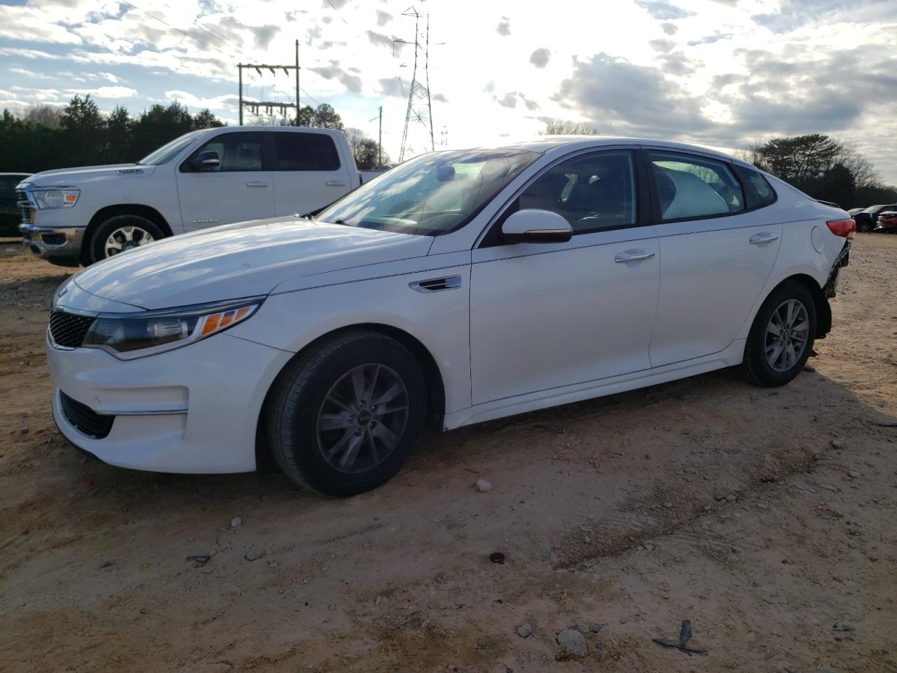 2017 Kia Optima Lx VIN: 5XXGT4L31HG169280 Lot: 85505544