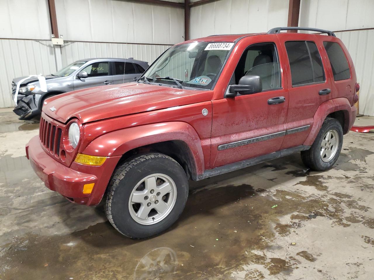 2007 Jeep Liberty Sport VIN: 1J4GL48K97W697107 Lot: 86688734