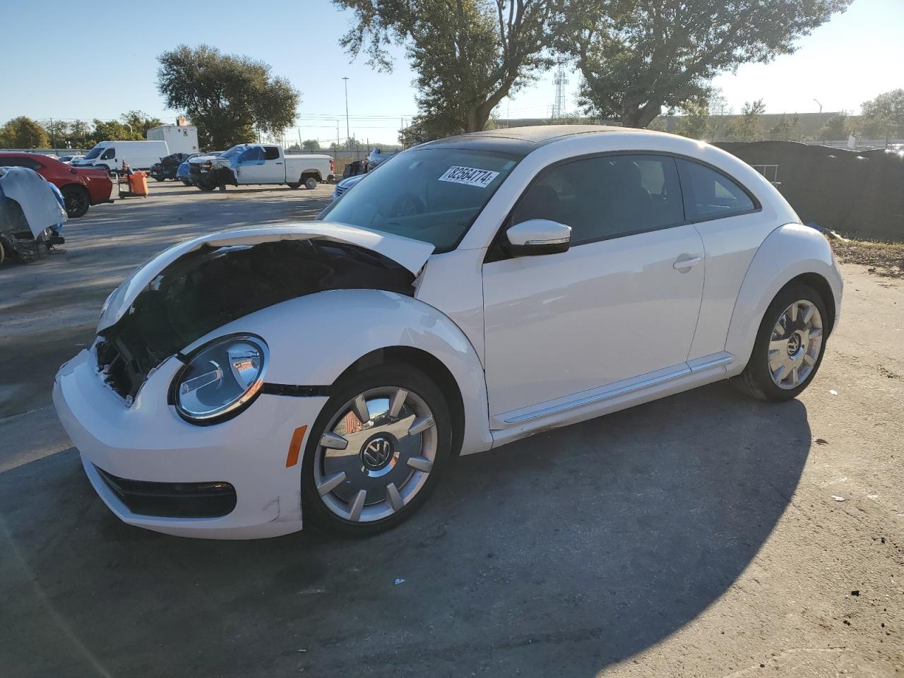 2014 Volkswagen Beetle VIN: 3VWJ17AT7EM654840 Lot: 82564774