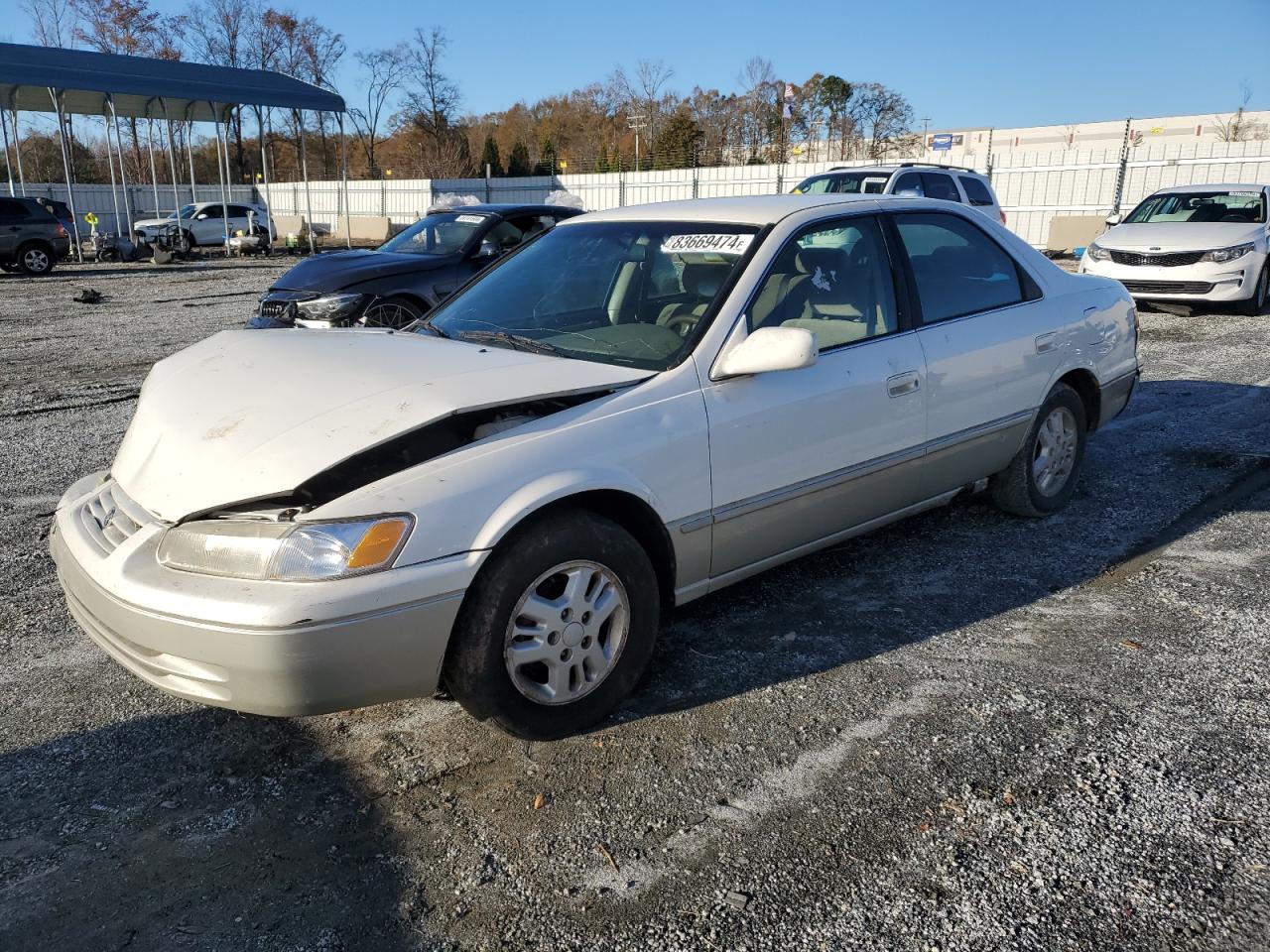 1999 Toyota Camry Le VIN: JT2BG28KXX0361728 Lot: 83669474