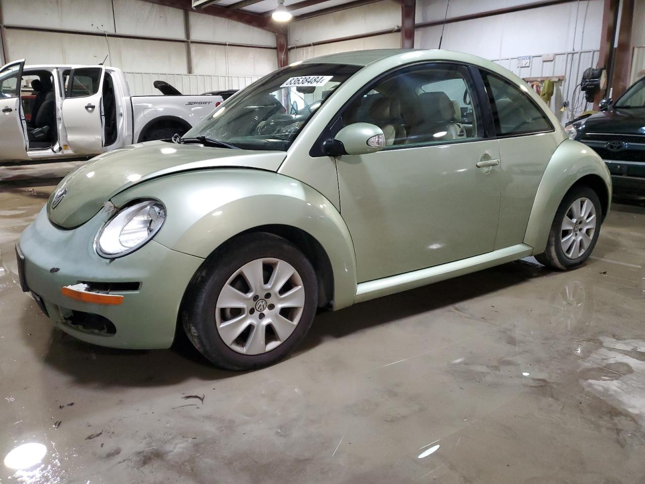 2008 Volkswagen New Beetle S VIN: 3VWPW31C48M524779 Lot: 83638484