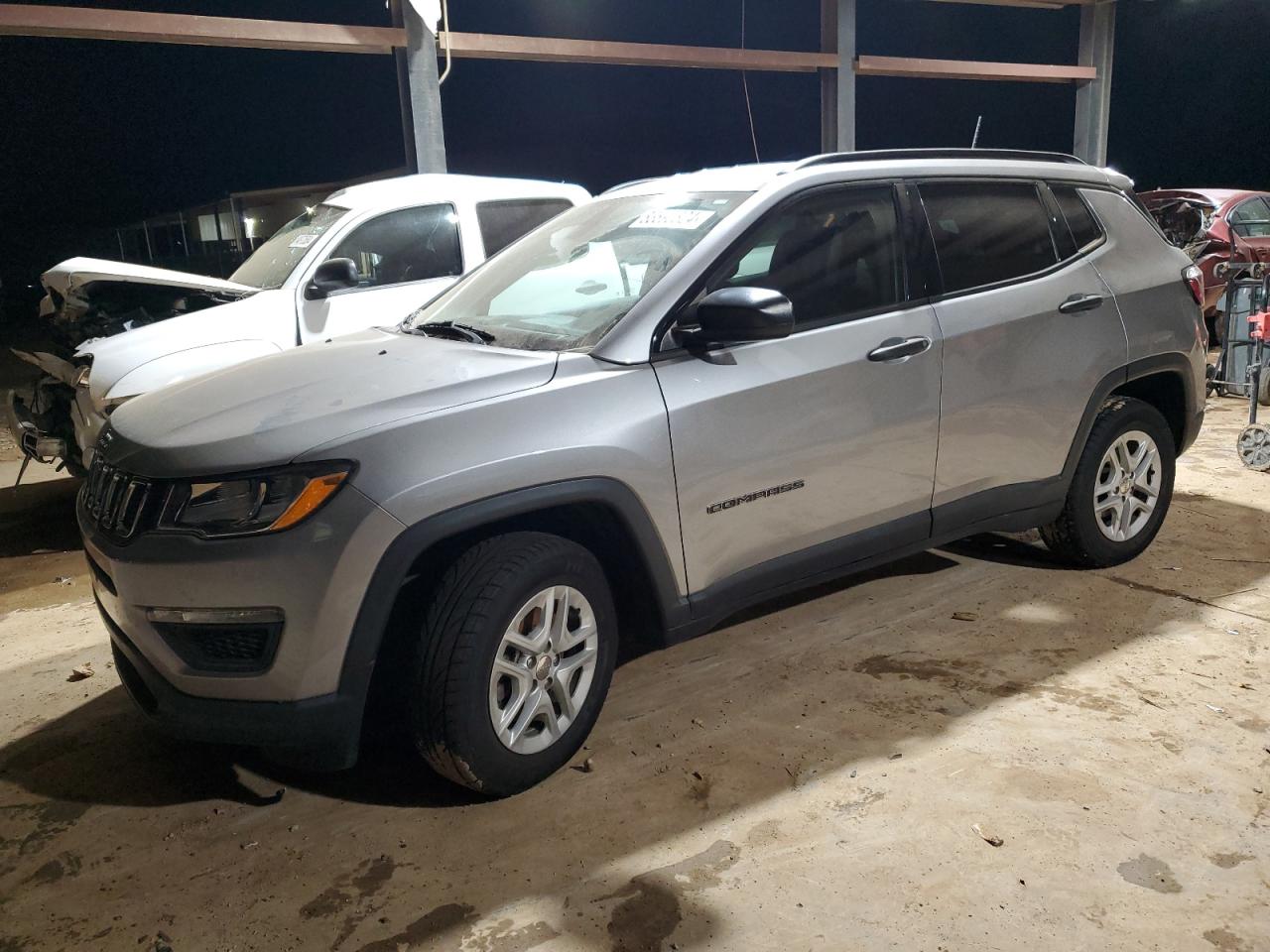 2018 Jeep Compass Sport VIN: 3C4NJCAB0JT489590 Lot: 85039994