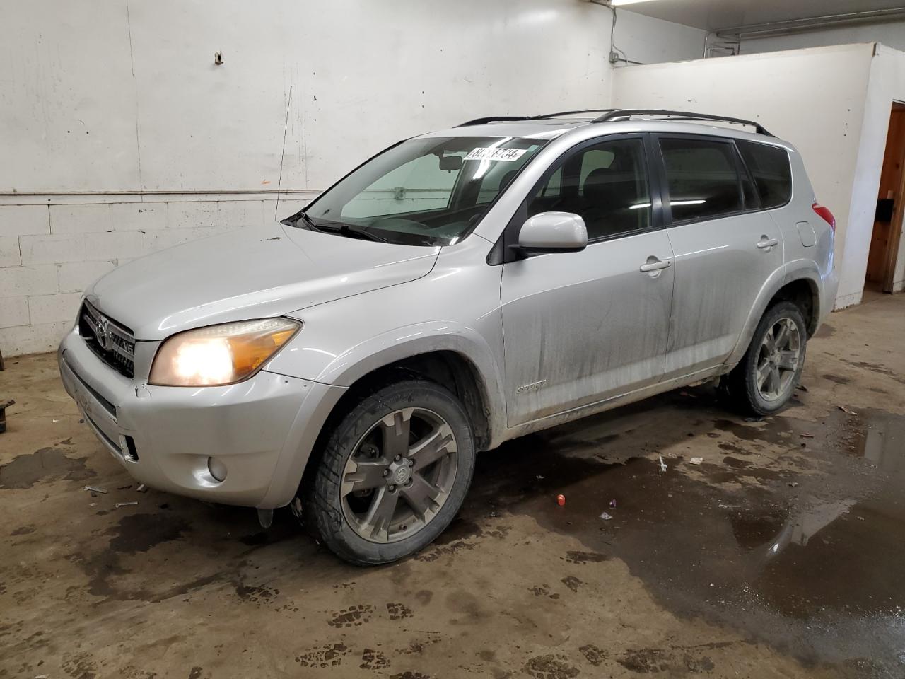 2008 Toyota Rav4 Sport VIN: JTMBK32V186029951 Lot: 86216734