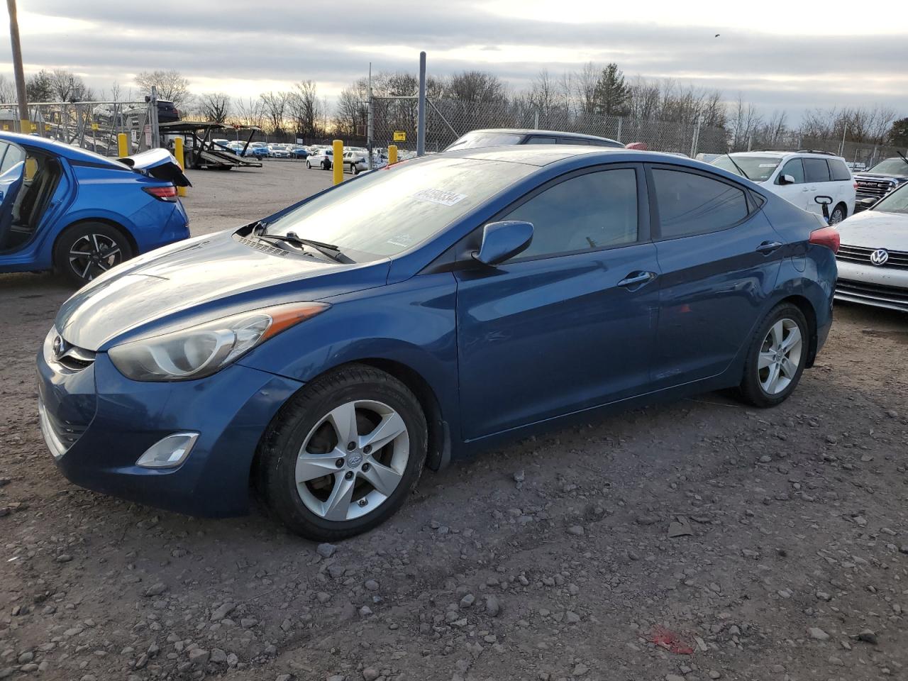 2013 Hyundai Elantra Gls VIN: KMHDH4AE9DU957992 Lot: 84598334