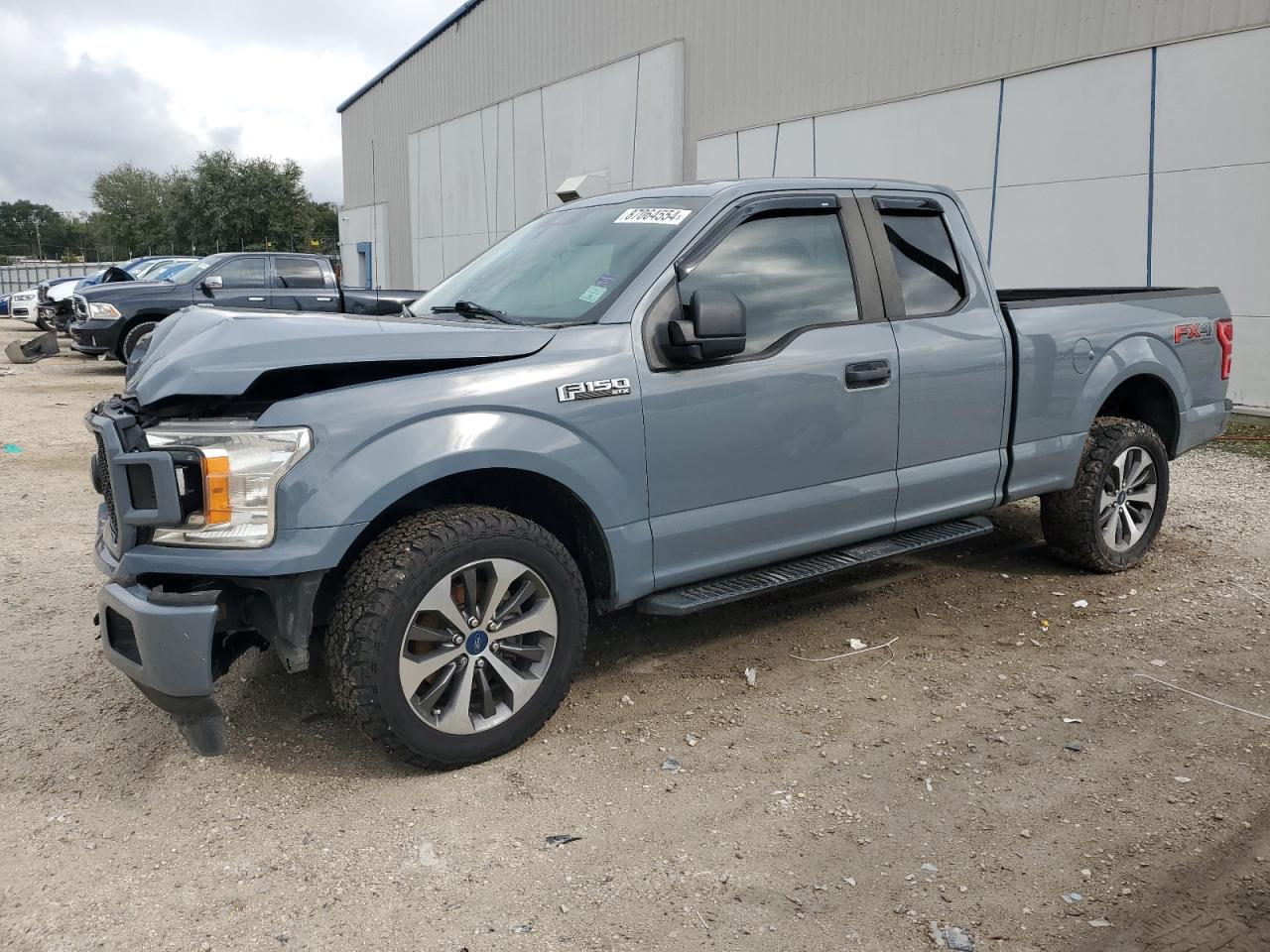 2019 Ford F150 Super Cab VIN: 1FTFX1E40KKF09956 Lot: 87064554