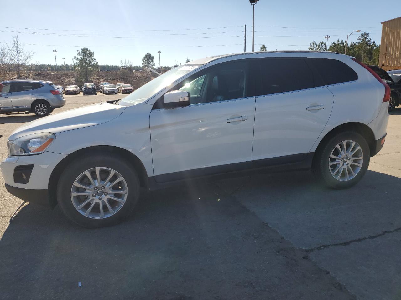 2010 Volvo Xc60 T6 VIN: YV4992DZ5A2071182 Lot: 85921724