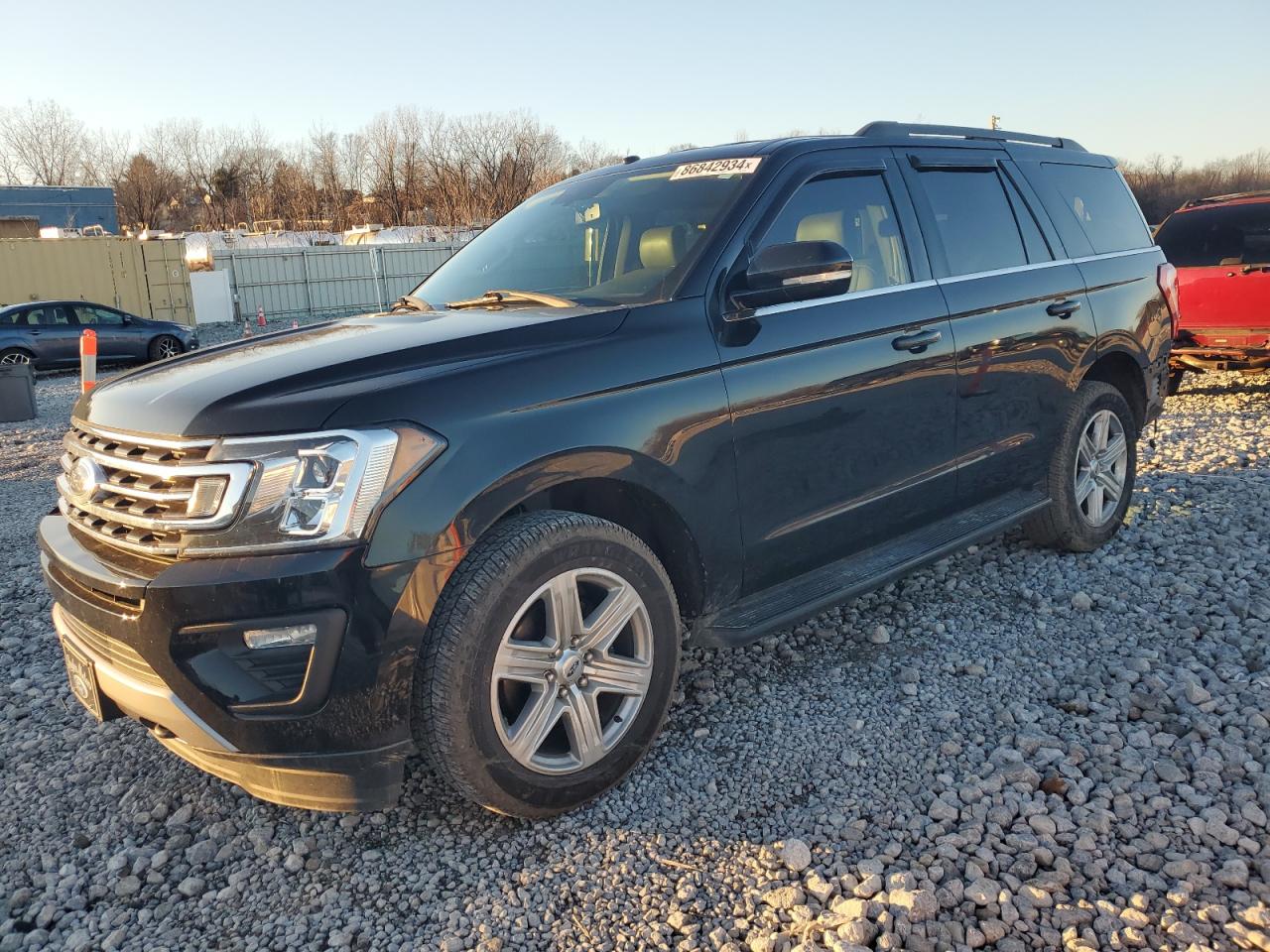 2018 Ford Expedition Xlt VIN: 1FMJU1JT7JEA15084 Lot: 86842934