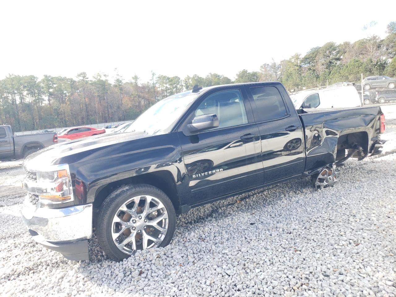 2018 Chevrolet Silverado C1500 Lt VIN: 1GCRCREC1JZ310838 Lot: 84527324