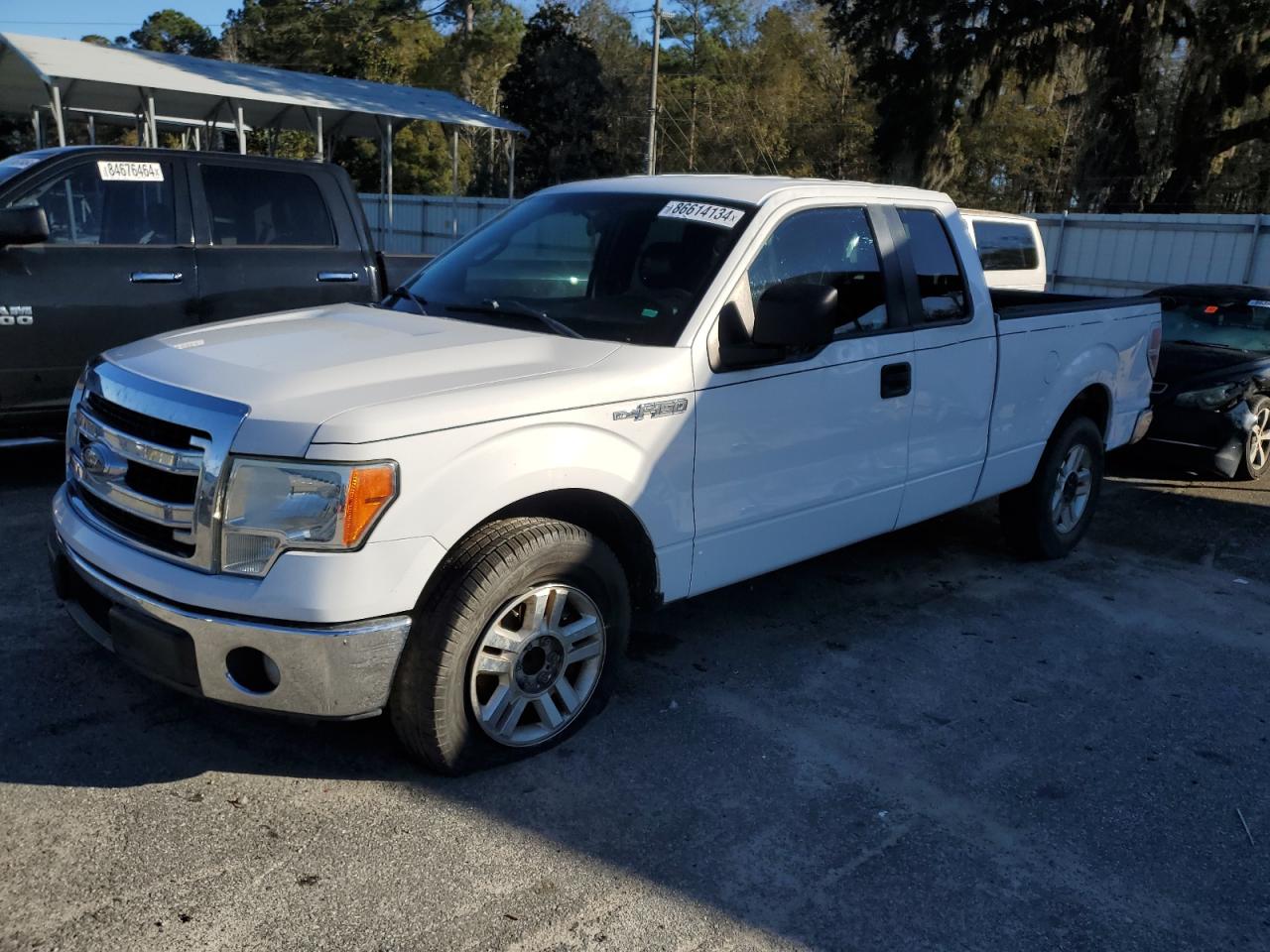 2014 Ford F150 Super Cab VIN: 1FTEX1CM9EFB48402 Lot: 86614134