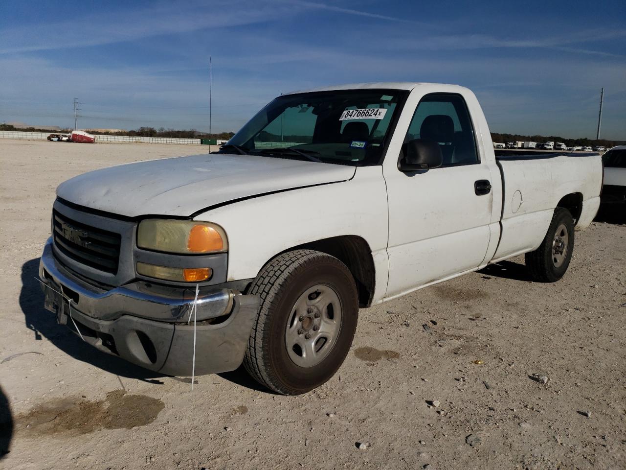 2004 GMC New Sierra C1500 VIN: 1GTEC14V04Z900407 Lot: 84766624