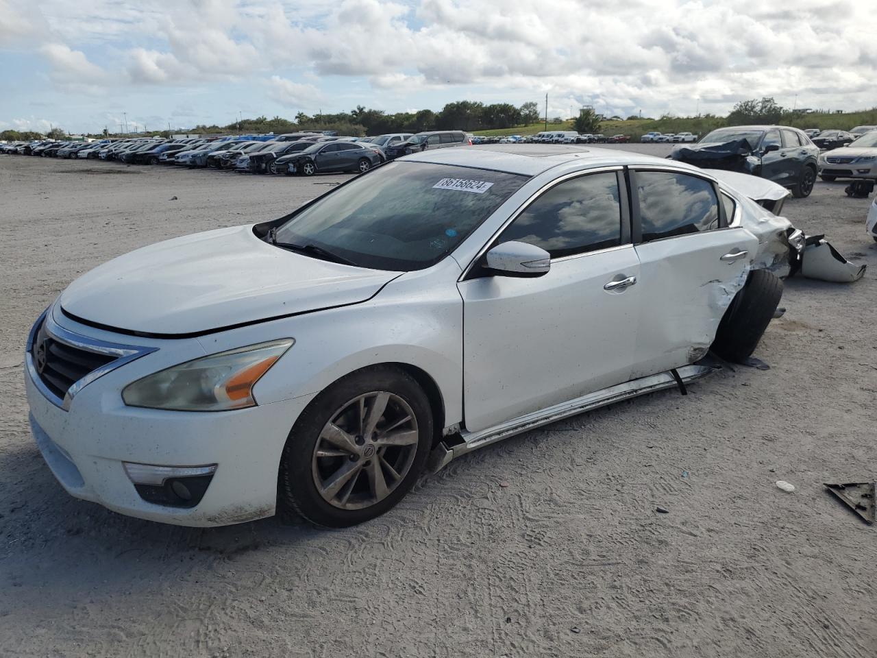 2014 Nissan Altima 2.5 VIN: 1N4AL3AP3EC129533 Lot: 86158624