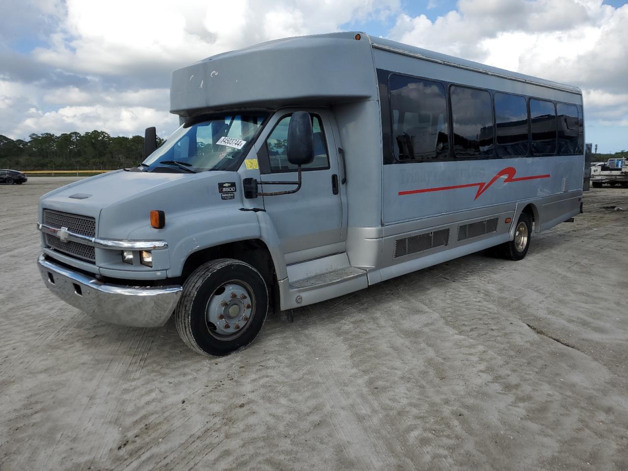 2005 Chevrolet C5500 C5V042 VIN: 1GBE5V12X5F522177 Lot: 84503744