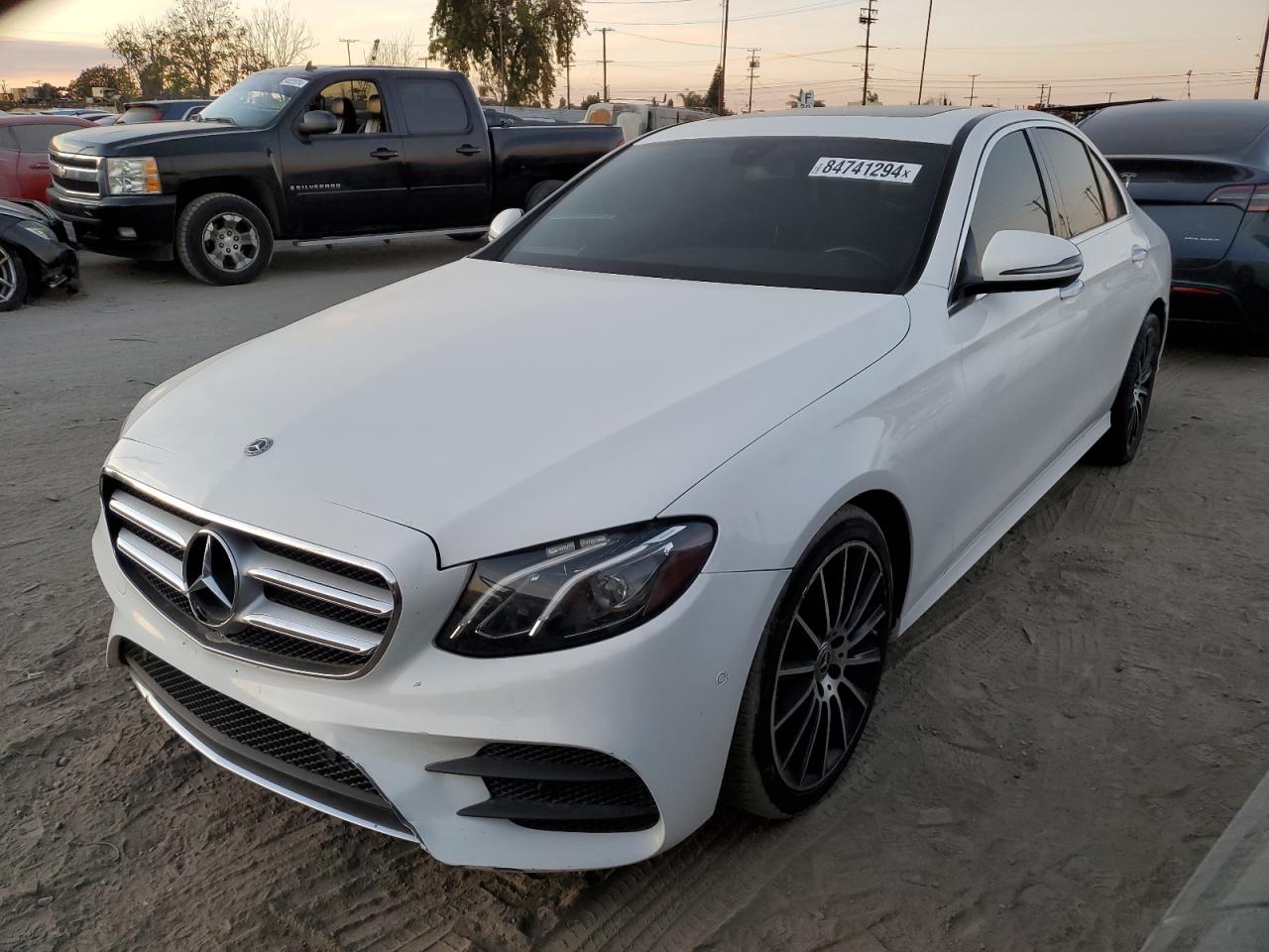 2018 Mercedes-Benz E 300 VIN: WDDZF4JB2JA377640 Lot: 84741294