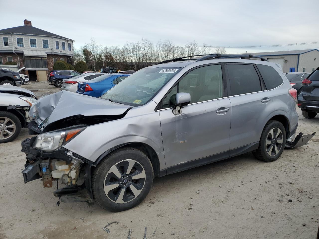 2017 Subaru Forester 2.5I Limited VIN: JF2SJAJCXHH594762 Lot: 82852924