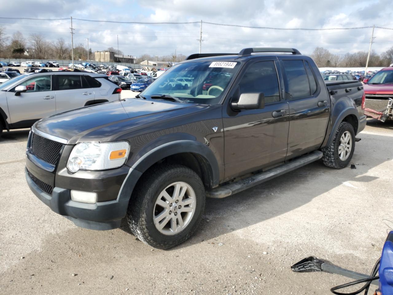 2007 Ford Explorer Sport Trac Xlt VIN: 1FMEU51827UB11711 Lot: 86621944