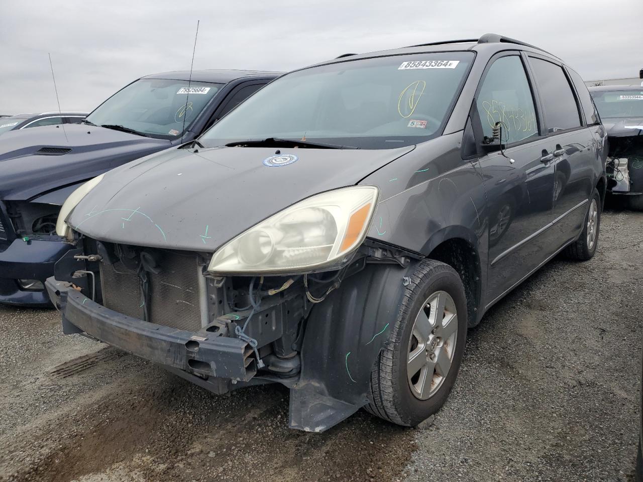 2004 Toyota Sienna Ce VIN: 5TDZA23CX4S135561 Lot: 85843364