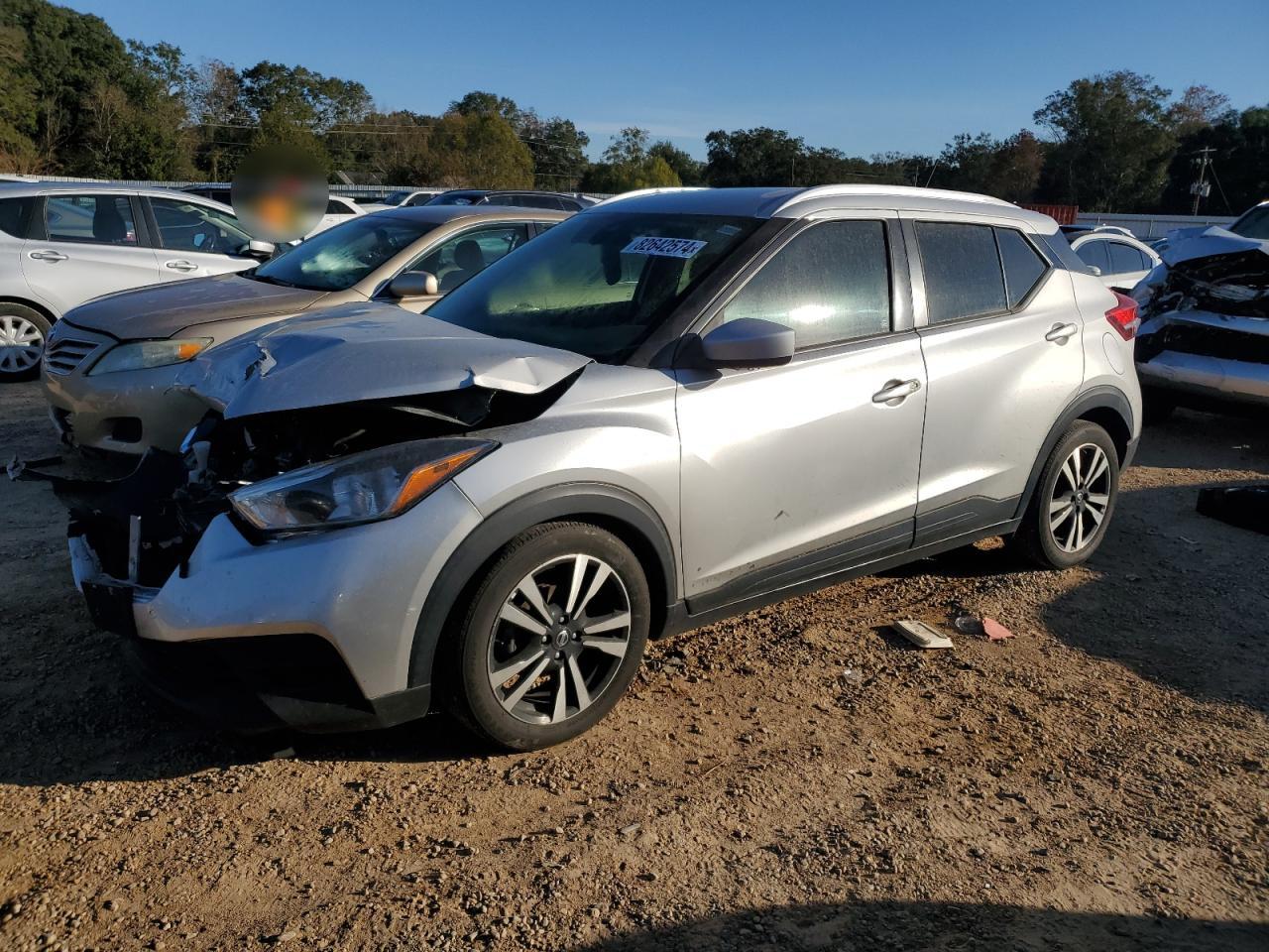 2020 Nissan Kicks Sv VIN: 3N1CP5CV0LL508881 Lot: 82642574