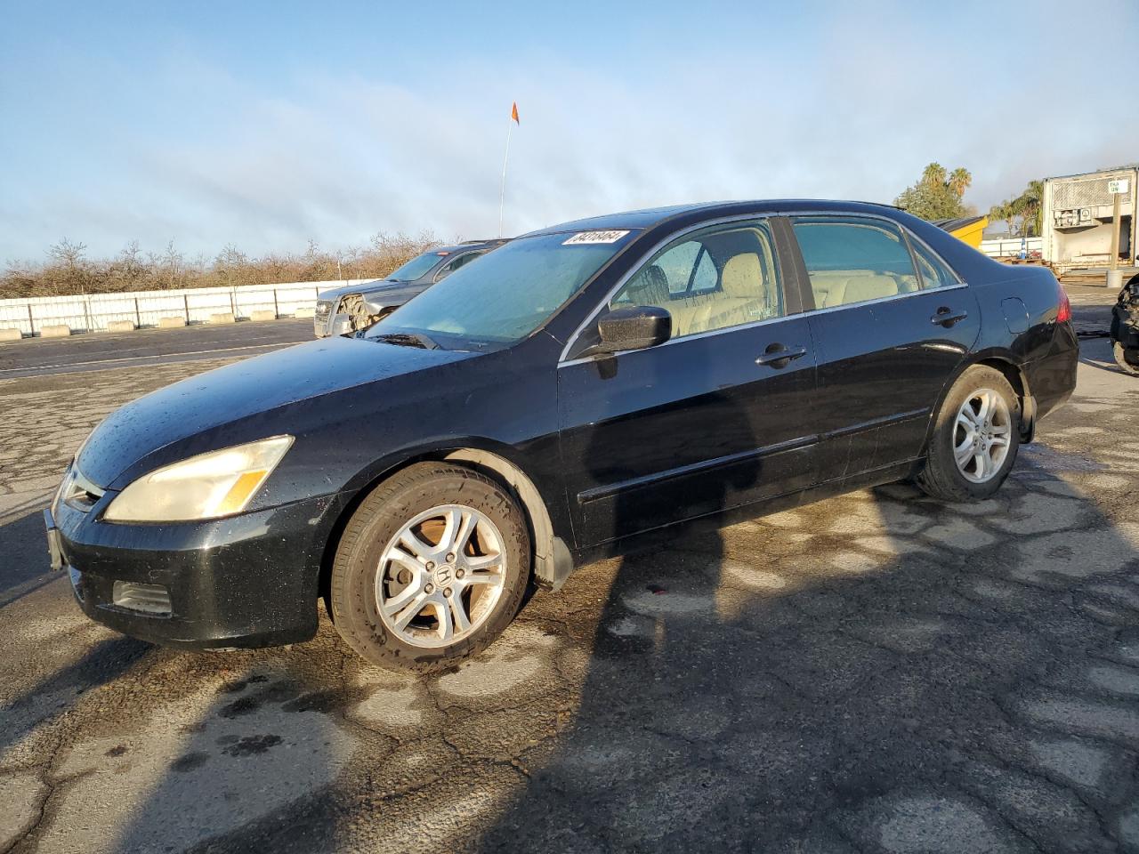 2007 Honda Accord Ex VIN: 1HGCM56837A032586 Lot: 84318464