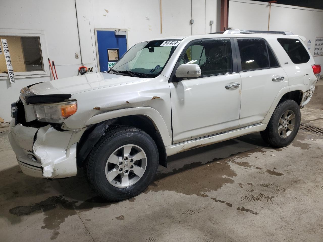 2010 Toyota 4Runner Sr5 VIN: JTEBU5JR3A5018743 Lot: 86074324