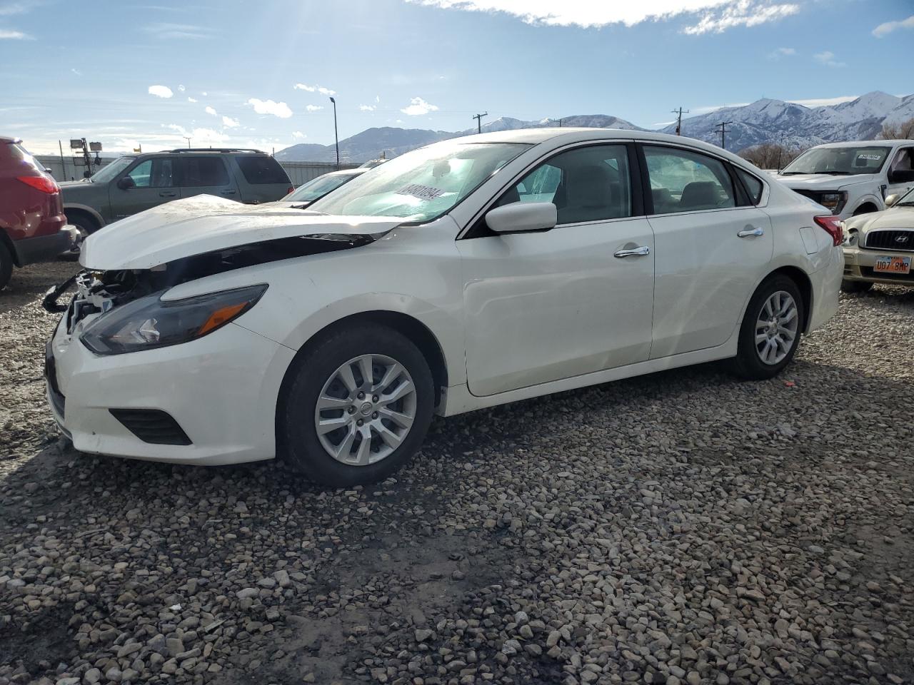 2017 Nissan Altima 2.5 VIN: 1N4AL3AP0HC257006 Lot: 84801094