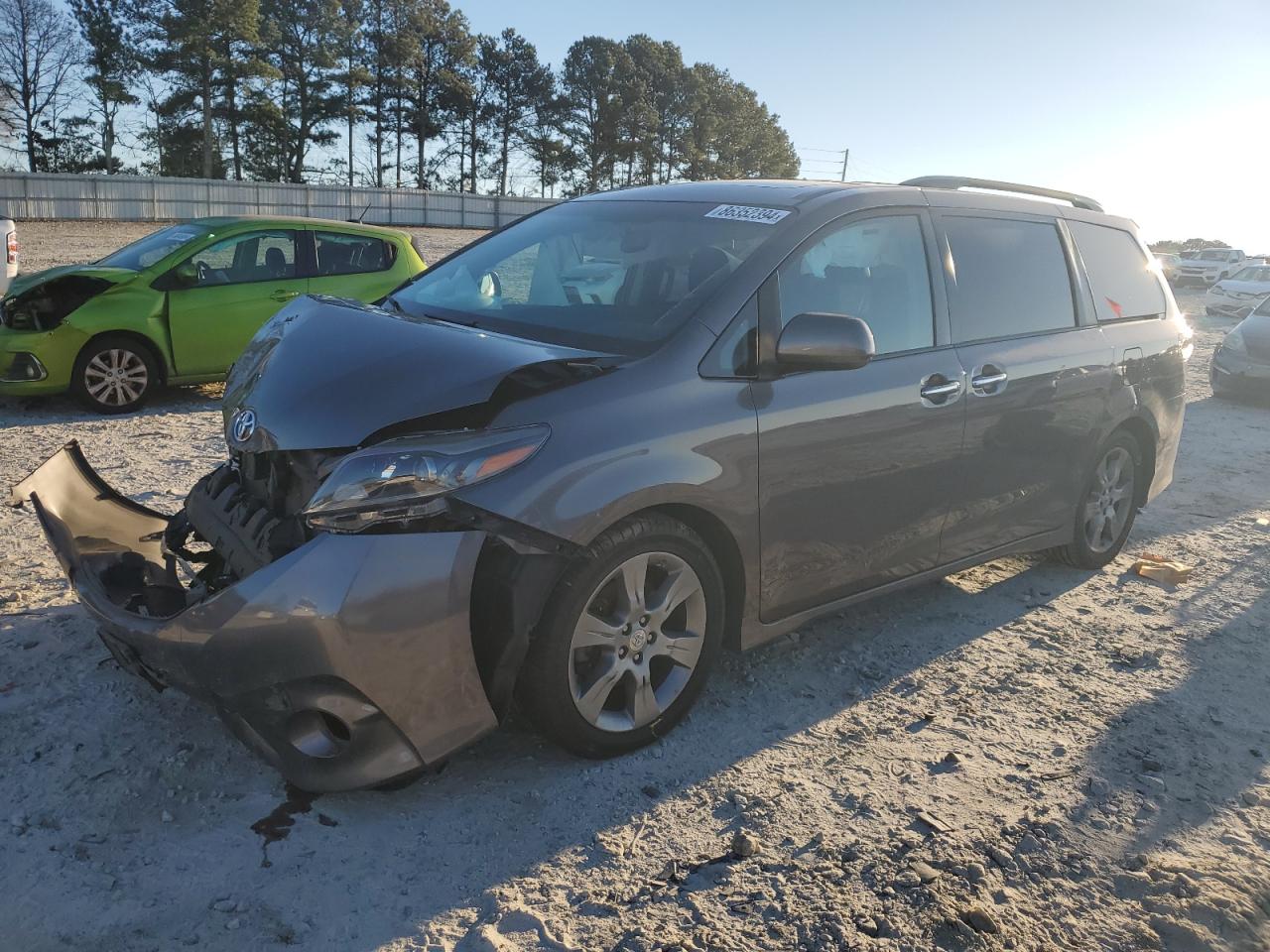 2015 Toyota Sienna Sport VIN: 5TDXK3DC4FS544151 Lot: 86352394