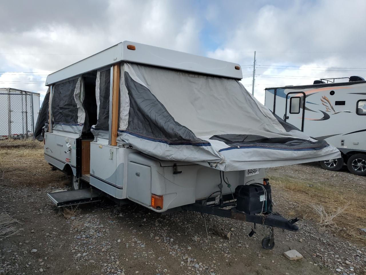 2004 Cole Tent Trail VIN: 4CP681H1747252008 Lot: 84464804