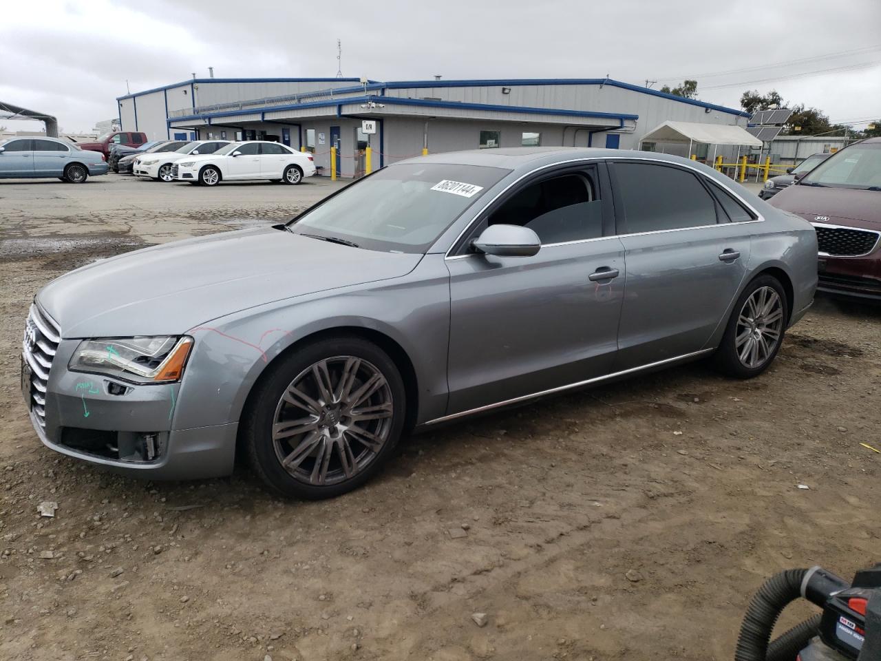 2011 Audi A8 L Quattro VIN: WAURVAFD3BN011585 Lot: 86201144